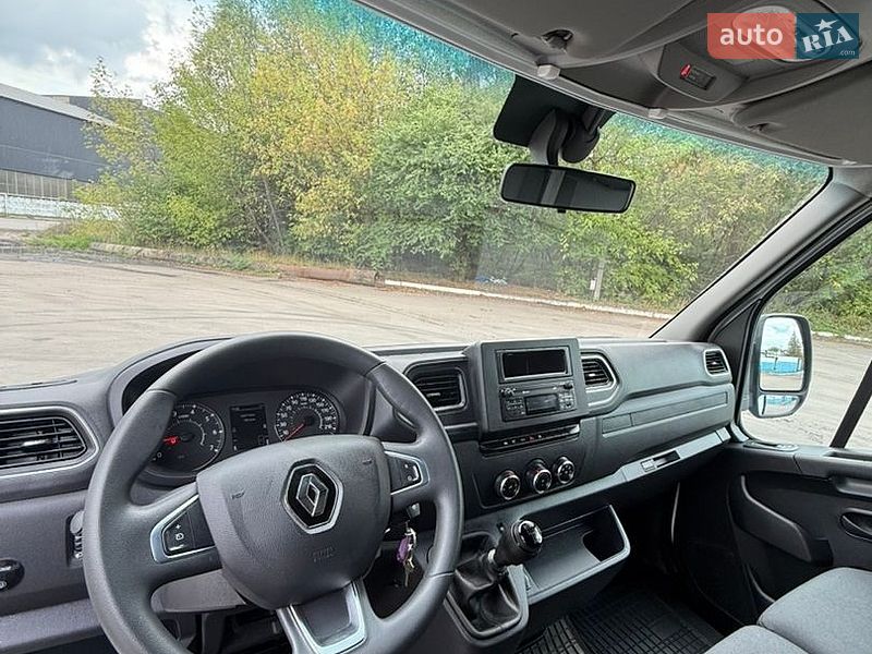 Тентованый Renault Master 2022 в Шептицькому