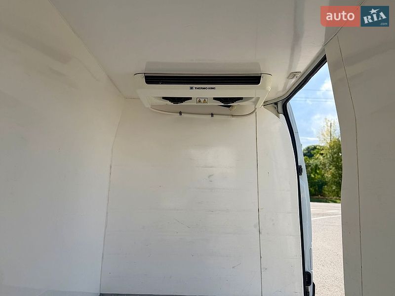 Рефрижератор Renault Master 2015 в Рівному