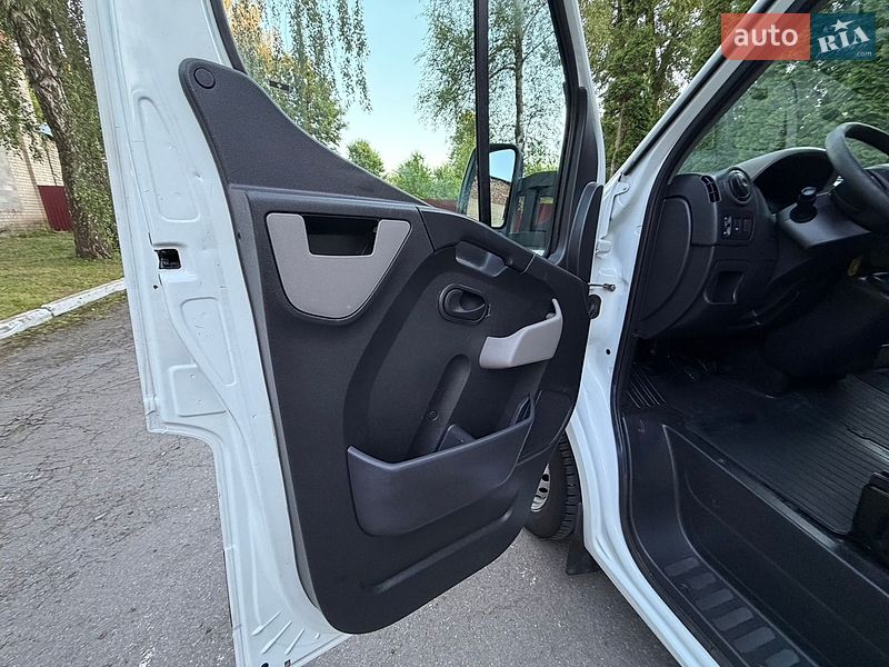 Рефрижератор Renault Master 2016 в Рівному