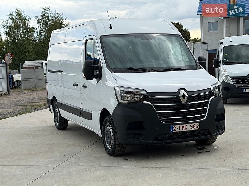 Грузовой фургон Renault Master 2023 в Дубно