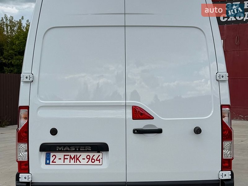 Грузовой фургон Renault Master 2023 в Дубно