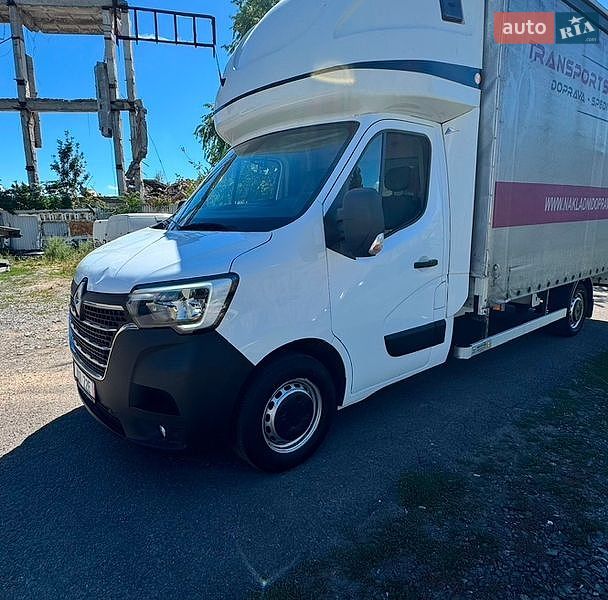 Тентованый Renault Master 2022 в Мукачево Тентованый Renault Master 2022 в Мукачево