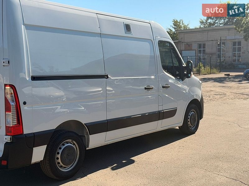 Грузовой фургон Renault Master 2021 в Киеве