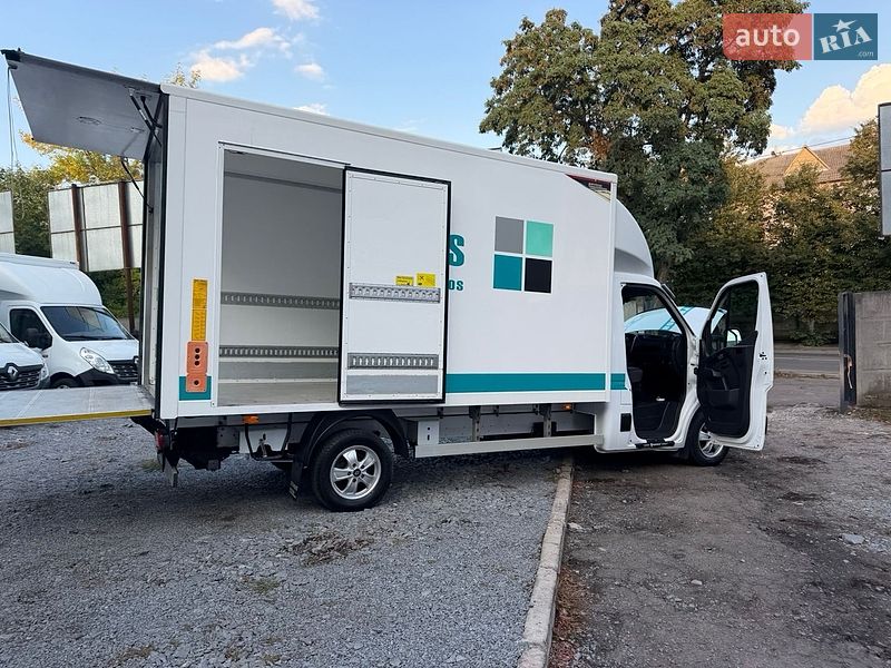 Другие грузовики Renault Master 2019 в Ровно