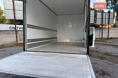 Другие грузовики Renault Master 2019 в Ровно