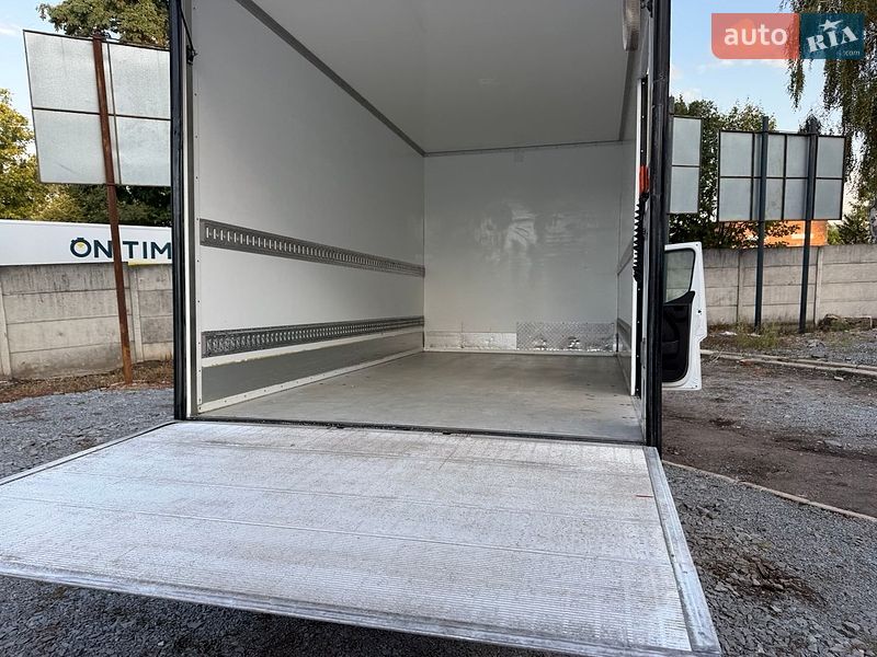 Другие грузовики Renault Master 2019 в Ровно