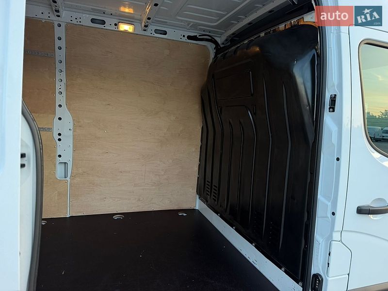 Вантажний фургон Renault Master 2024 в Дубні