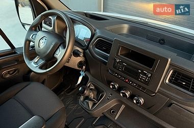 Вантажний фургон Renault Master 2024 в Дубні