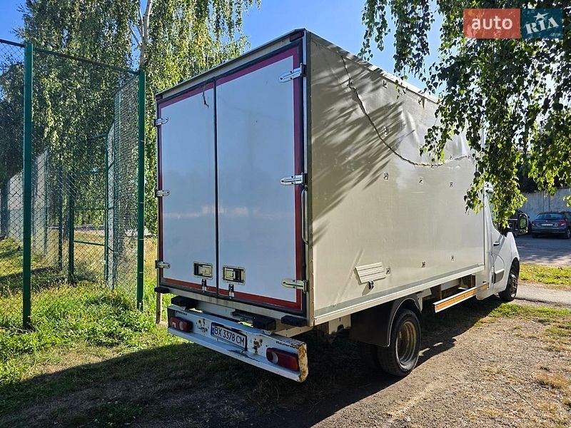 Грузовой фургон Renault Master 2018 в Хмельницком