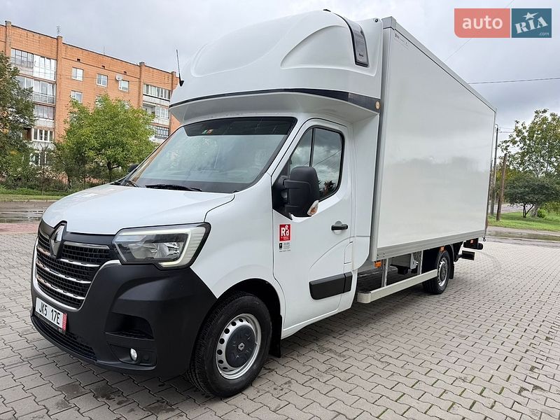 Грузовой фургон Renault Master 2022 в Дубно