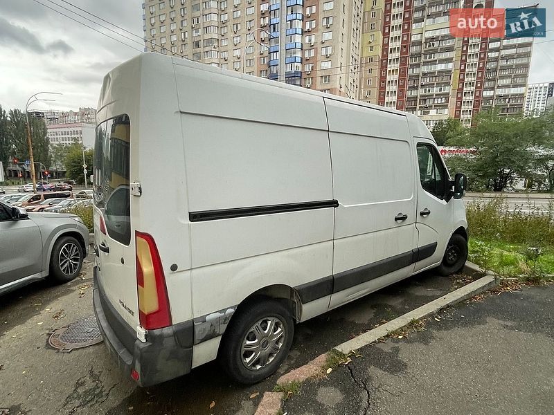 Грузопассажирский фургон Renault Master 2012 в Киеве