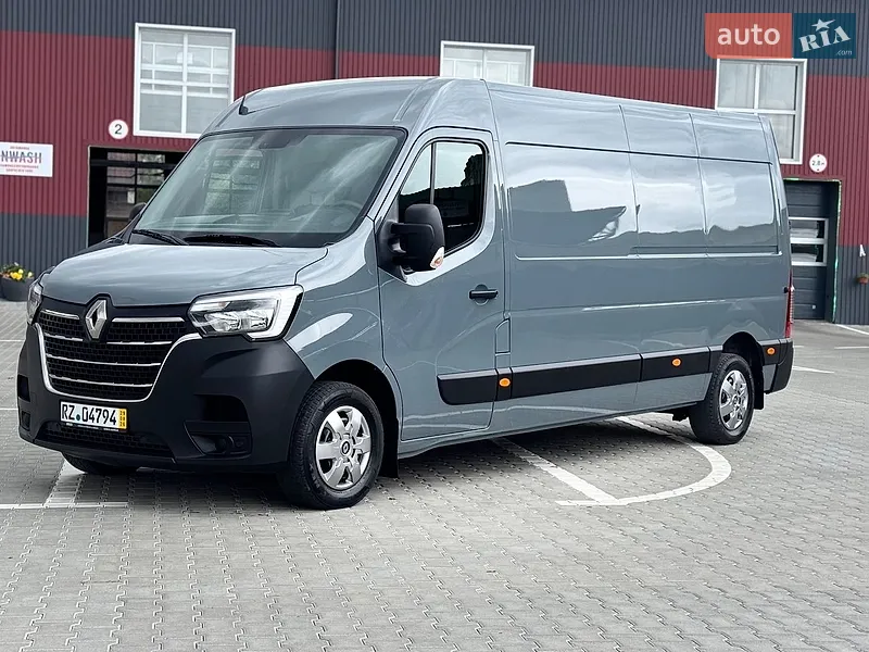 Renault Master 2023