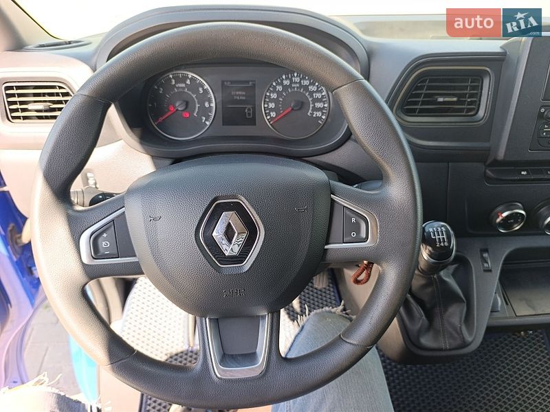 Вантажний фургон Renault Master 2019 в Краснограді