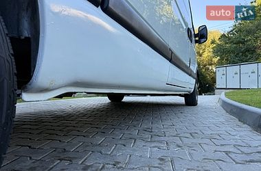 Вантажопасажирський фургон Renault Master 2005 в Хмельницькому