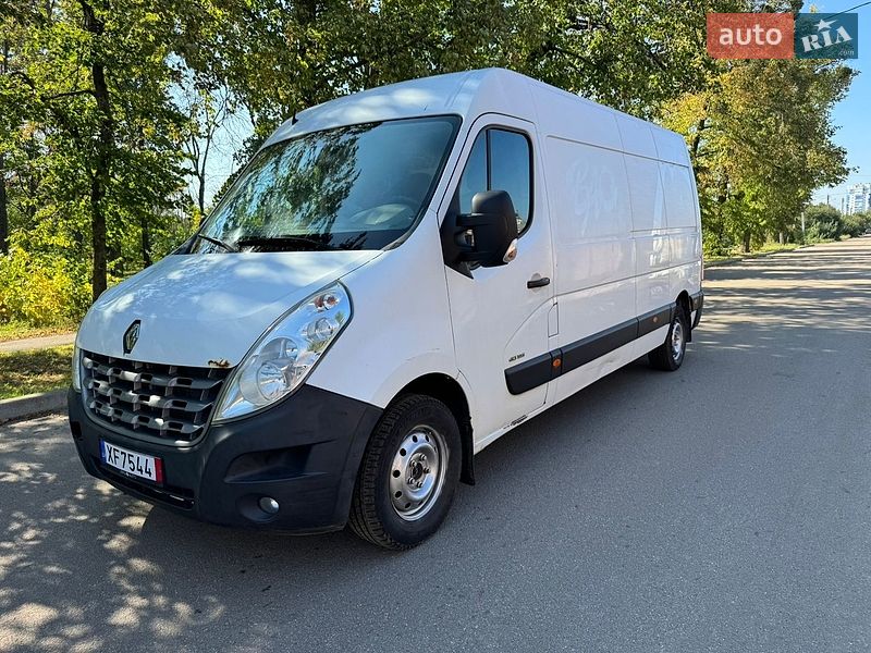 Вантажний фургон Renault Master 2012 в Харкові