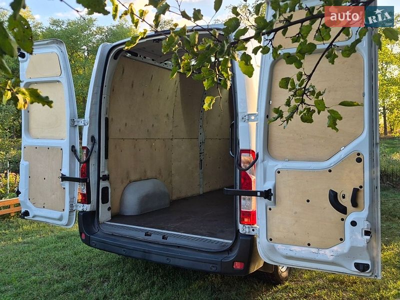 Грузовой фургон Renault Master 2021 в Киеве