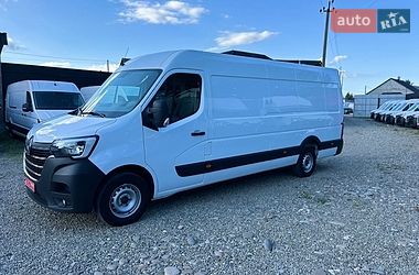 Вантажний фургон Renault Master 2022 в Хусті