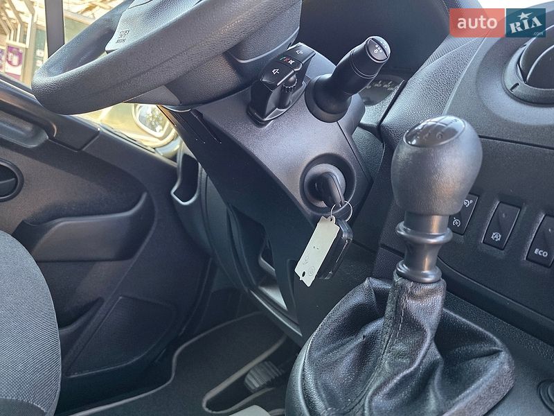 Мінівен Renault Master 2019 в Одесі