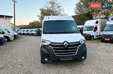 Грузовой фургон Renault Master 2022 в Хусте
