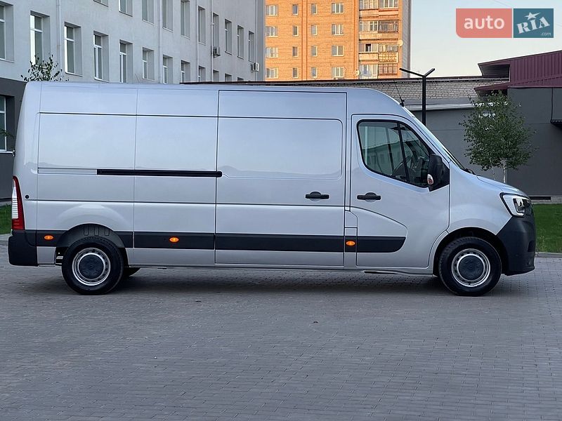 Вантажний фургон Renault Master 2021 в Луцьку