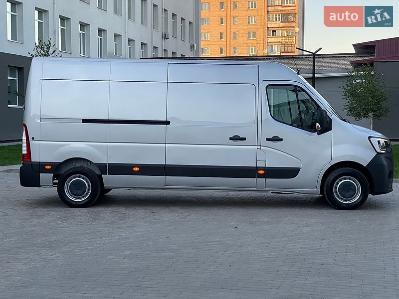 Вантажний фургон Renault Master 2021 в Луцьку