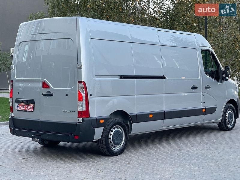 Вантажний фургон Renault Master 2021 в Луцьку