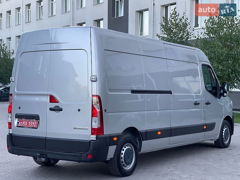 Вантажний фургон Renault Master 2021 в Луцьку