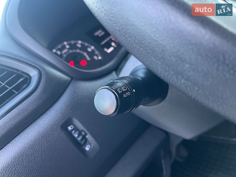 Вантажний фургон Renault Master 2021 в Луцьку