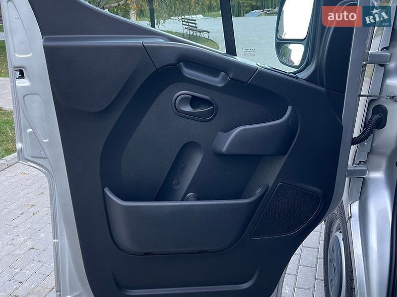 Вантажний фургон Renault Master 2021 в Луцьку