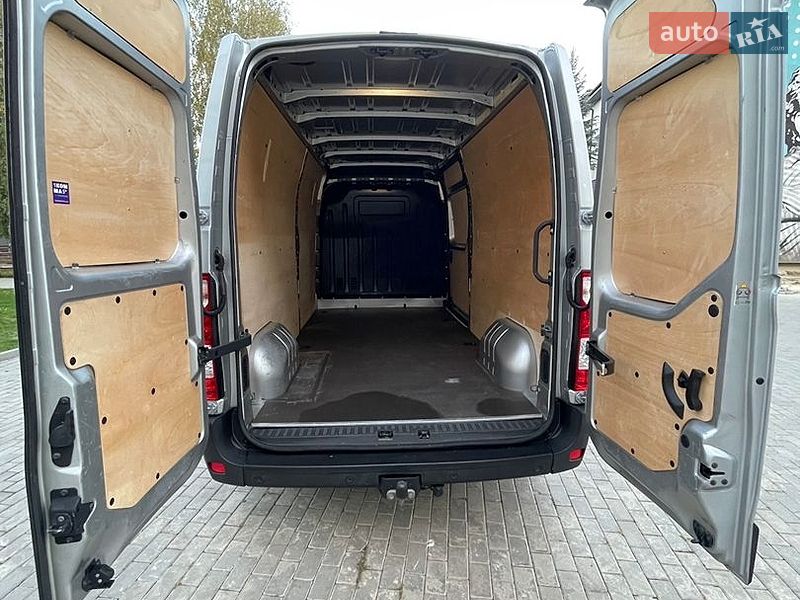 Вантажний фургон Renault Master 2021 в Луцьку