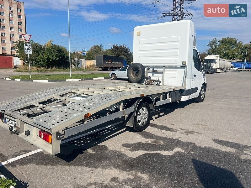 Эвакуатор Renault Master 2014 в Виннице