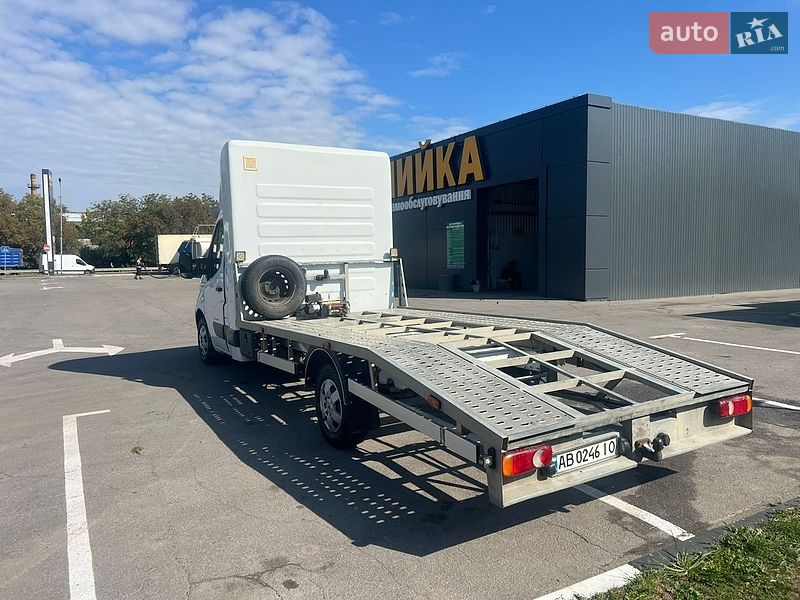 Эвакуатор Renault Master 2014 в Виннице