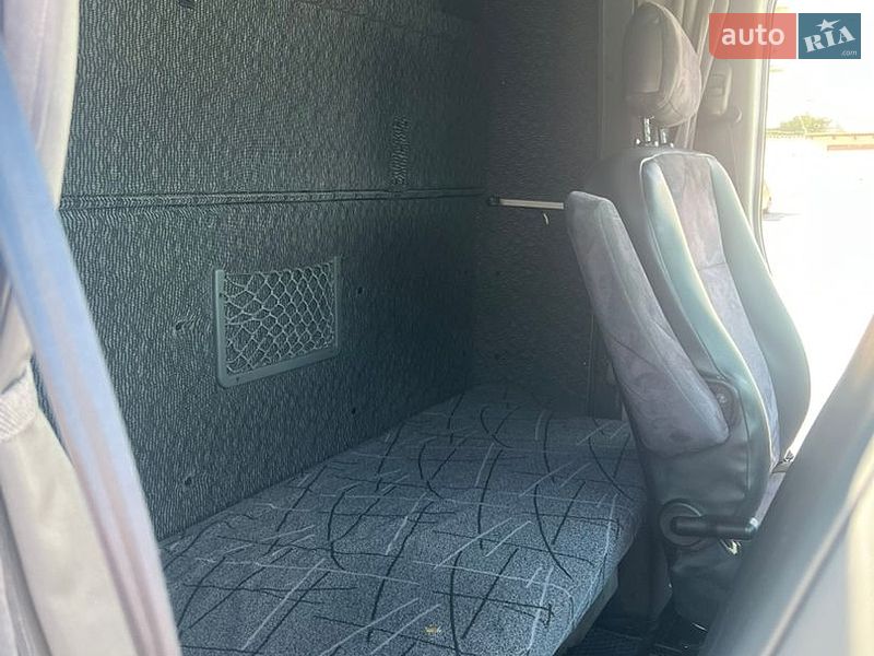 Евакуатор Renault Master 2014 в Вінниці