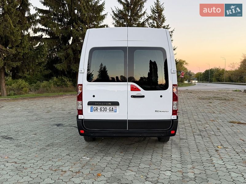 Микроавтобус грузовой (до 3,5т) Renault Master 2023 в Дубно