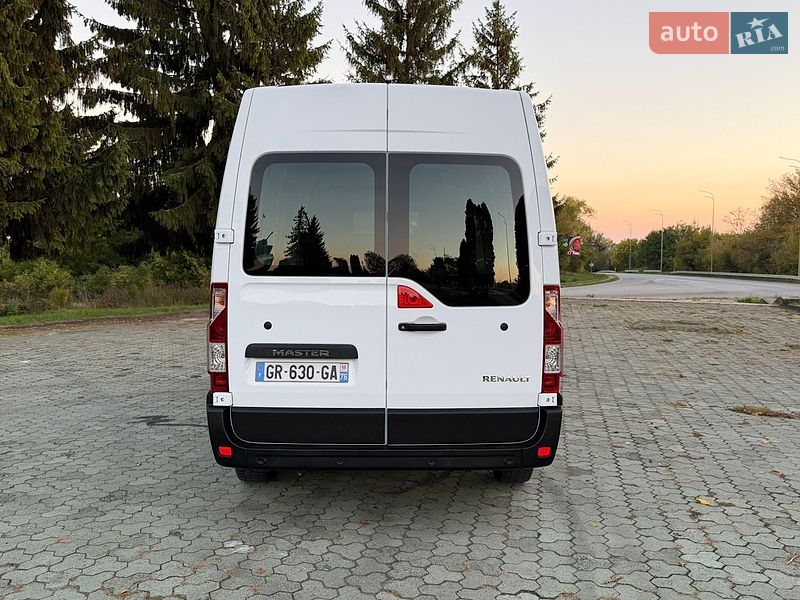 Микроавтобус грузовой (до 3,5т) Renault Master 2023 в Дубно