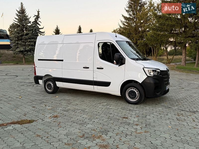 Микроавтобус грузовой (до 3,5т) Renault Master 2023 в Дубно