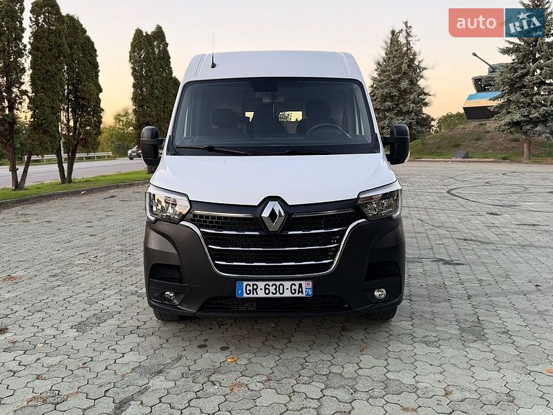 Микроавтобус грузовой (до 3,5т) Renault Master 2023 в Дубно