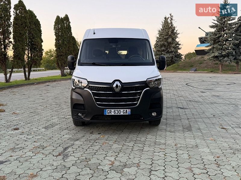Микроавтобус грузовой (до 3,5т) Renault Master 2023 в Дубно