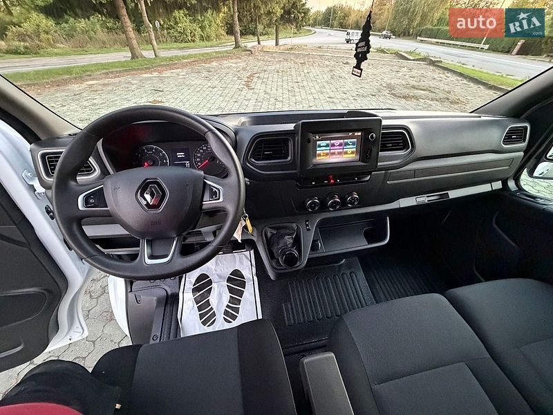 Микроавтобус грузовой (до 3,5т) Renault Master 2023 в Дубно