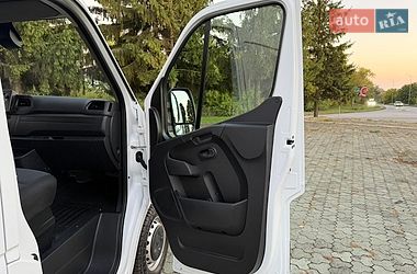 Микроавтобус грузовой (до 3,5т) Renault Master 2023 в Дубно