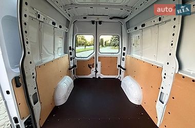 Микроавтобус грузовой (до 3,5т) Renault Master 2023 в Дубно