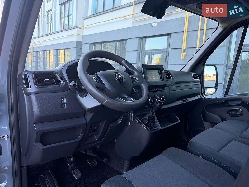 Вантажний фургон Renault Master 2023 в Ковелі