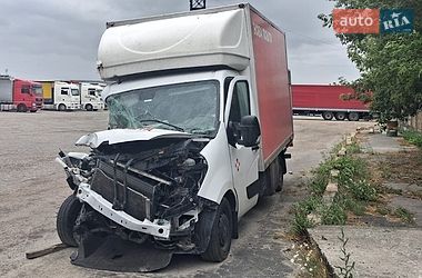 Вантажний фургон Renault Master 2018 в Кореці