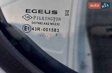 Грузовой фургон Renault Master 2022 в Львове