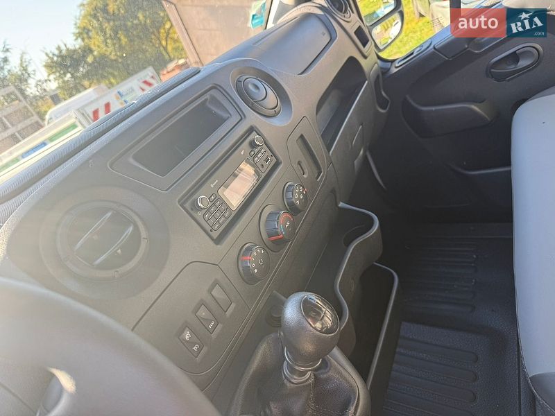 Вантажний фургон Renault Master 2019 в Дубні
