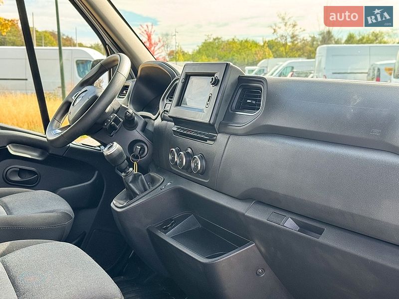 Грузовой фургон Renault Master 2021 в Ровно
