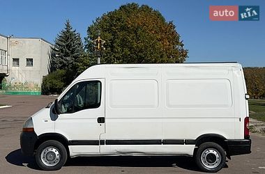 Вантажний фургон Renault Master 2006 в Рівному