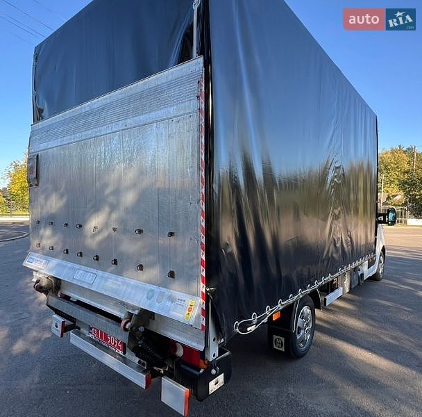 Renault Master 2021