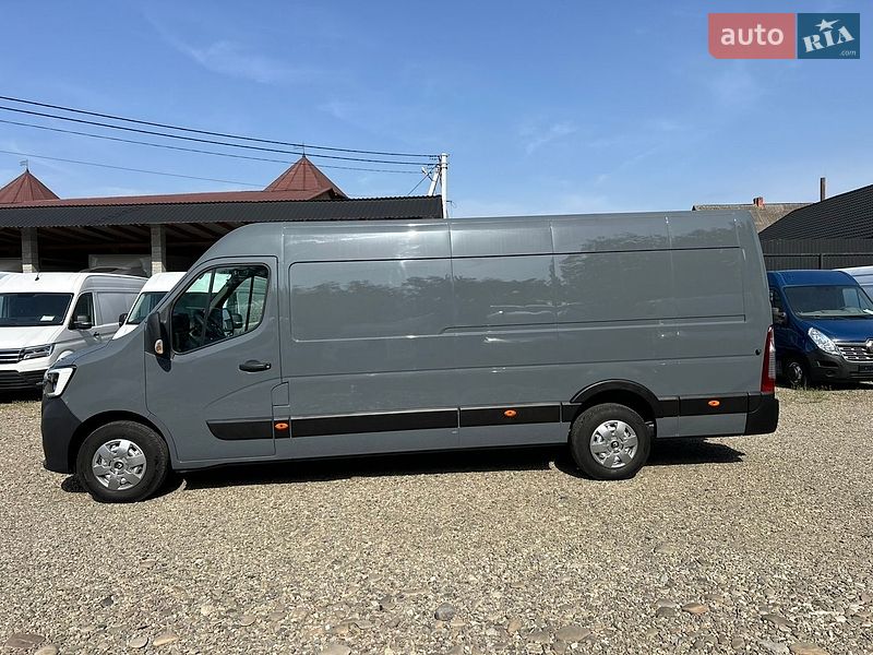 Вантажний фургон Renault Master 2022 в Хусті