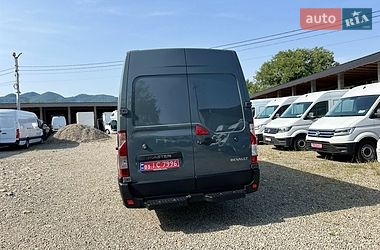 Вантажний фургон Renault Master 2022 в Хусті